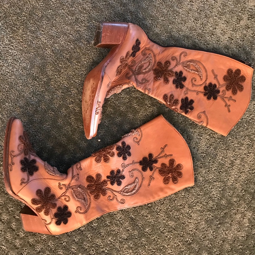 Leather boots